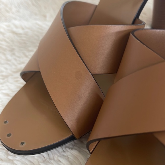 Gucci Candy ankle strap sandal 38.5 - Picture 12 of 12